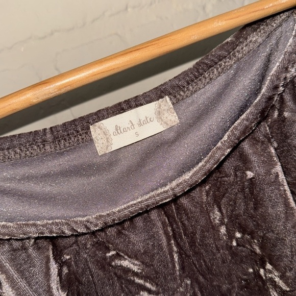 Alter’d State bodysuit off shoulder velvet small stretch purple ruffle boho - Picture 4 of 4